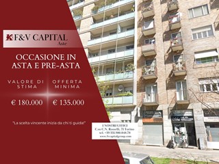 Bilocale in Vendita a Milano, 180'000&euro;, 42 m²