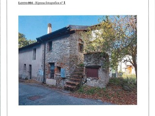 Trilocale in Vendita a Mioglia, 19'125&euro;, 97 m²
