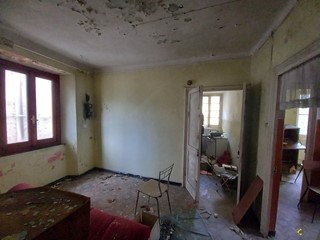 Appartamento in Vendita a Montoggio, 11'603&euro;, 68 m²