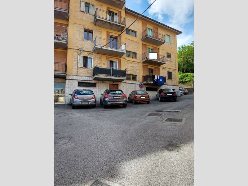 Quadrilocale in Vendita a Ariano Irpino, 36'000&euro;, 75 m²