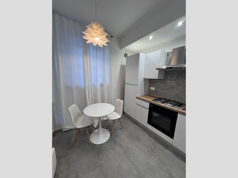 Monolocale in Affitto a Busto Arsizio, 700&euro;, 31 m²
