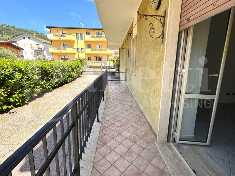 Trilocale in Vendita a Avezzano, 98'000&euro;, 85 m²