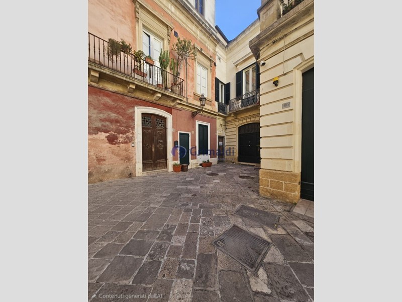Trilocale in Vendita a Lecce, 60'000&euro;, 66 m²
