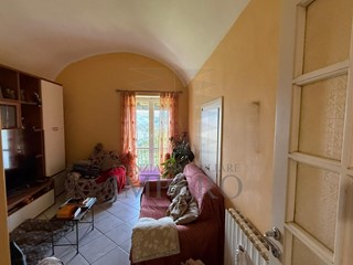 Trilocale in Vendita a Perinaldo, 85'000&euro;, 64 m²
