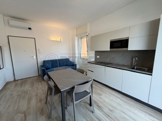Trilocale in Vendita a Loano, 259'000&euro;, 50 m², arredato
