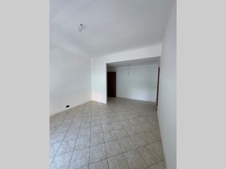 Appartamento in Affitto a Legnano, 980&euro;, 107 m², con Box