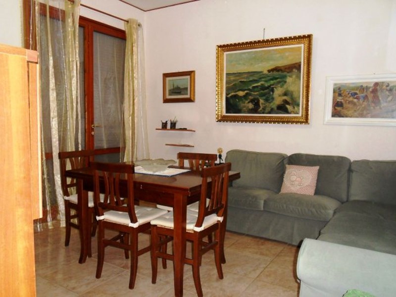 Quadrilocale in Vendita a San Vincenzo, zona Zona Principessa, 340'000&euro;, 80 m², arredato