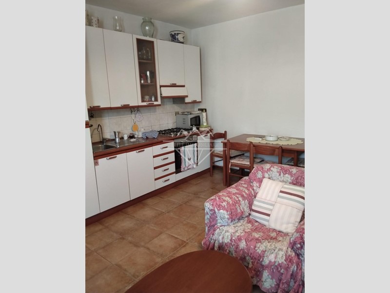 Bilocale in Vendita a Sarzana, zona Nave, 130'000&euro;, 50 m², arredato