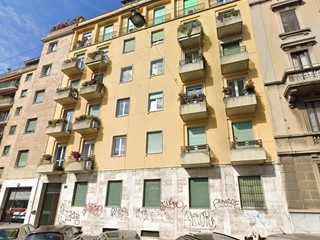 Trilocale in Vendita a Milano, 219'000&euro;, 68 m²