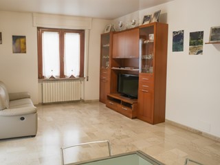 Quadrilocale in Vendita a Massa, 215'000&euro;, 104 m², arredato