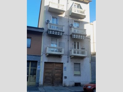 Quadrilocale in Vendita a Torino, 55'200&euro;, 96 m²