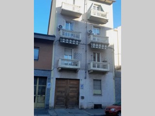 Quadrilocale in Vendita a Torino, 55'200&euro;, 96 m²