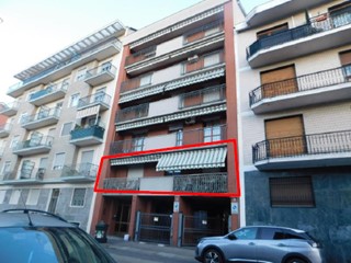Appartamento in Vendita a Torino, 230'550&euro;, 127 m²
