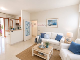 Quadrilocale in Vendita a Montignoso, 325'000&euro;, 72 m²