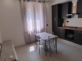 Trilocale in Vendita a Mantova, 135'000&euro;, 70 m²