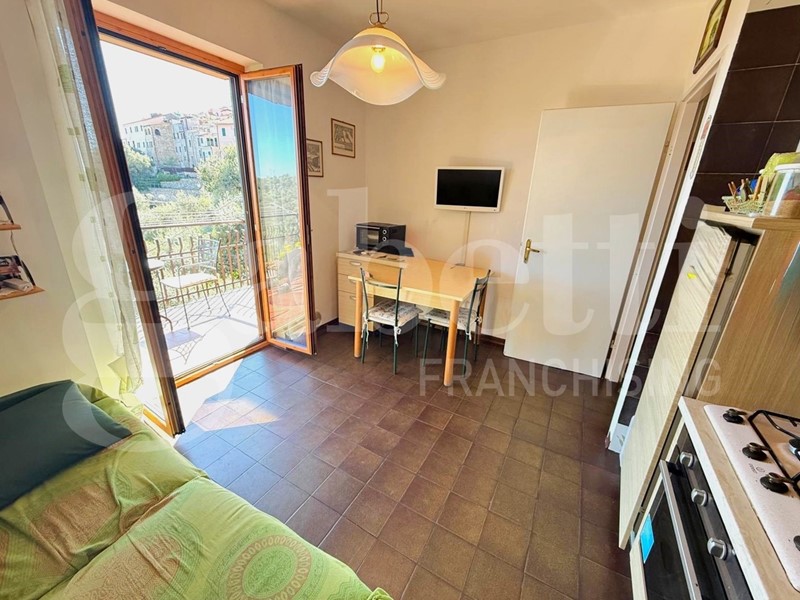Bilocale in Vendita a Civezza, 118'000&euro;, 41 m²