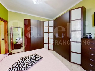Trilocale in Vendita a Carrara, 99'000&euro;, 57 m²