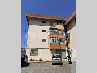 Quadrilocale in Vendita a Messina, 70'000&euro;, 112 m²