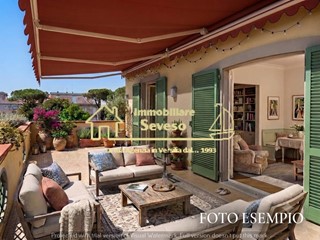 Attico in Vendita a Pietrasanta, zona Tonfano, 980'000&euro;, 100 m², arredato