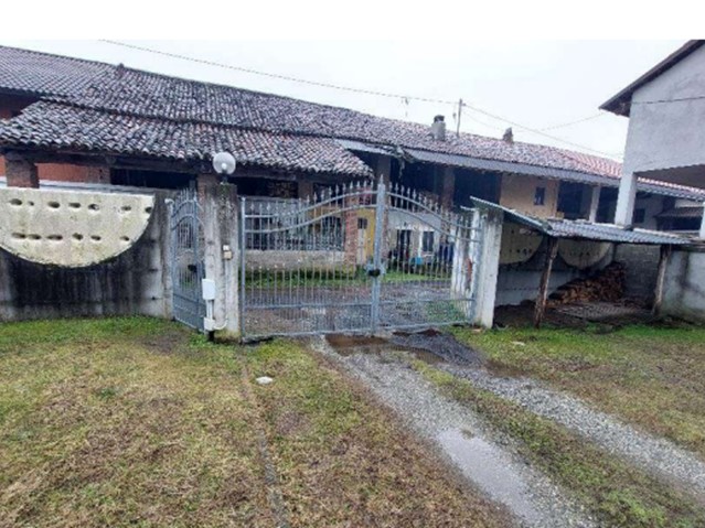 Appartamento in Vendita a Vische, 92'250&euro;, 251 m²