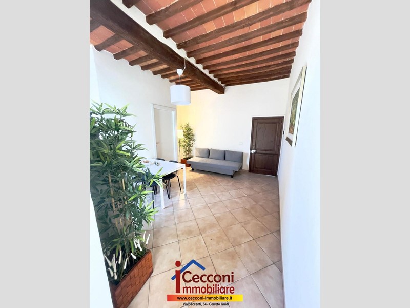 Trilocale in Vendita a Fucecchio, 99'000&euro;, 70 m², arredato