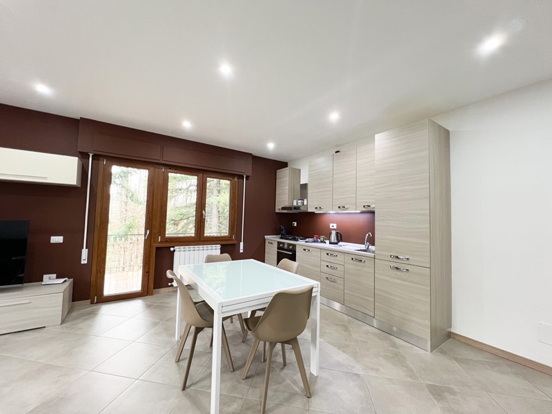 Appartamento in Affitto a Fiuggi, 700&euro;, 70 m², arredato