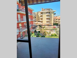 Appartamento in Vendita a Vasto, 140'000&euro;, 135 m²