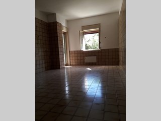 Quadrilocale in Affitto a Palermo, zona Villagrazia di Palermo, 650&euro;, 100 m²