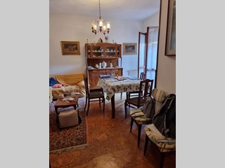 Quadrilocale in Vendita a Carrara, zona Marina di Carrara, 230'000&euro;, 98 m², arredato