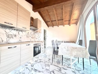 Bilocale in Affitto a Empoli, zona Fontanella, 930&euro;, 50 m², arredato