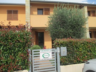 Trilocale in Vendita a Vicopisano, 230'000&euro;, 75 m²