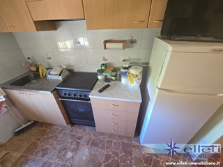 Trilocale in Vendita a Massa, zona Ricortola, 140'000&euro;, 50 m², arredato