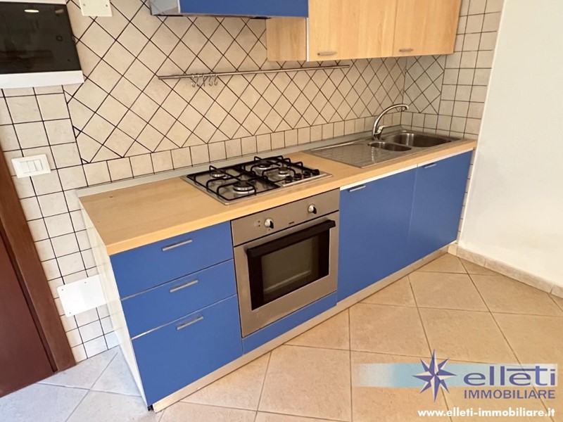 Trilocale in Vendita a Massa, 165'000&euro;, 50 m², arredato