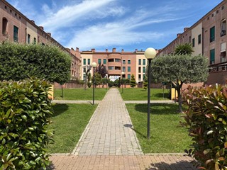 Appartamento in Vendita a Livorno, 315'000&euro;, 120 m², arredato, con Box