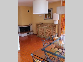 Attico in Affitto a Massa, zona Ronchi, 1'600&euro;, 120 m², arredato