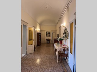 Appartamento in Vendita a Livorno, 390'000&euro;, 233 m²
