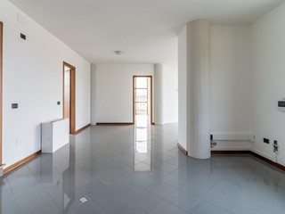 Quadrilocale in Vendita a Empoli, 230'000&euro;, 105 m²