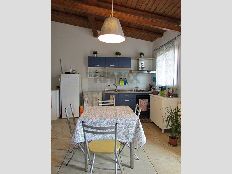 Bilocale in Vendita a Catania, 80'000&euro;, 58 m²