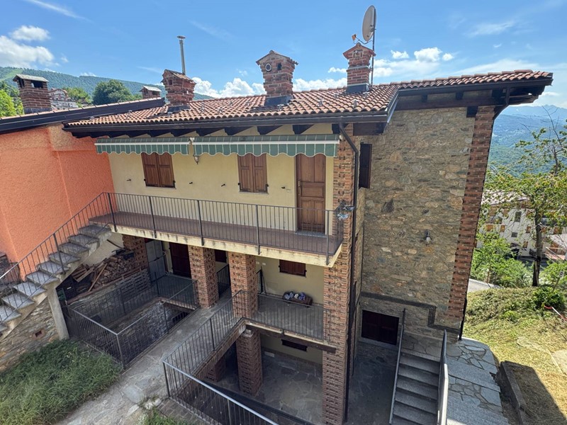 Trilocale in Vendita a Roburent, 82'000&euro;, 70 m²