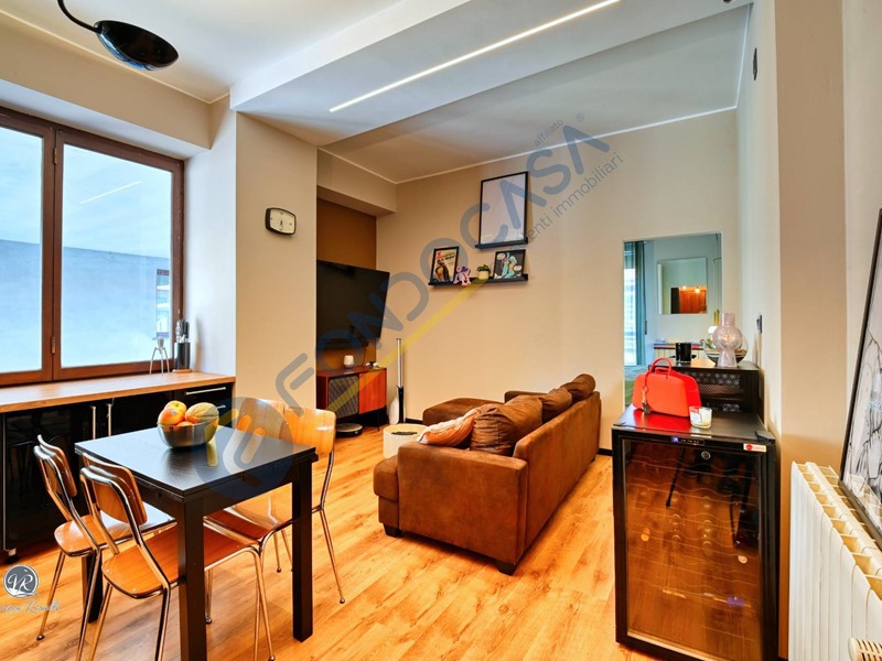 Bilocale in Vendita a Barlassina, 90'000&euro;, 50 m²