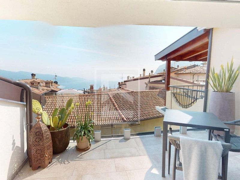 Trilocale in Vendita a Tignale, 210'000&euro;, 58 m²