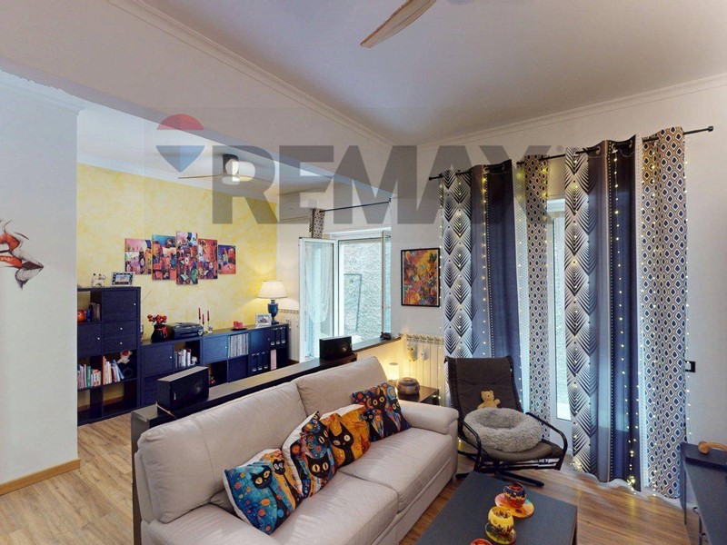 Quadrilocale in Vendita a Genova, 149'000&euro;, 109 m²