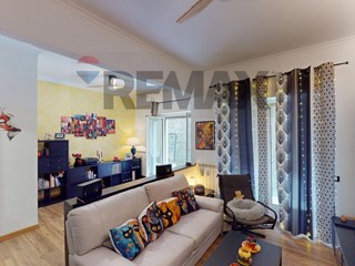 Quadrilocale in Vendita a Genova, 149'000&euro;, 109 m²