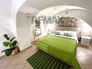 Bilocale in Vendita a Catania, 99'000&euro;, 71 m²