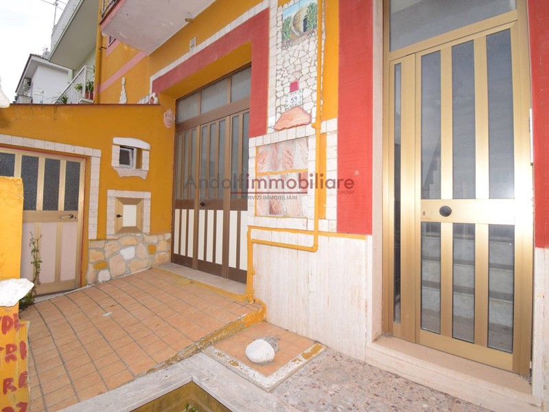 Quadrilocale in Vendita a Gaeta, 150'000&euro;, 85 m²