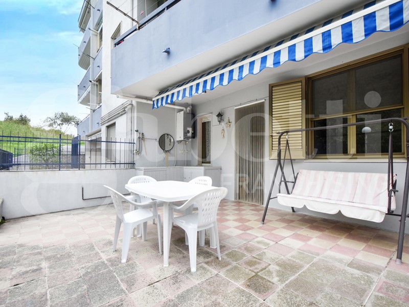 Trilocale in Vendita a Vasto, 119'000&euro;, 61 m², arredato
