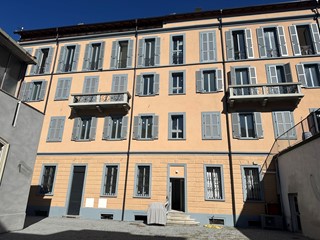 Trilocale in Vendita a Monza, 410'000&euro;, 90 m²