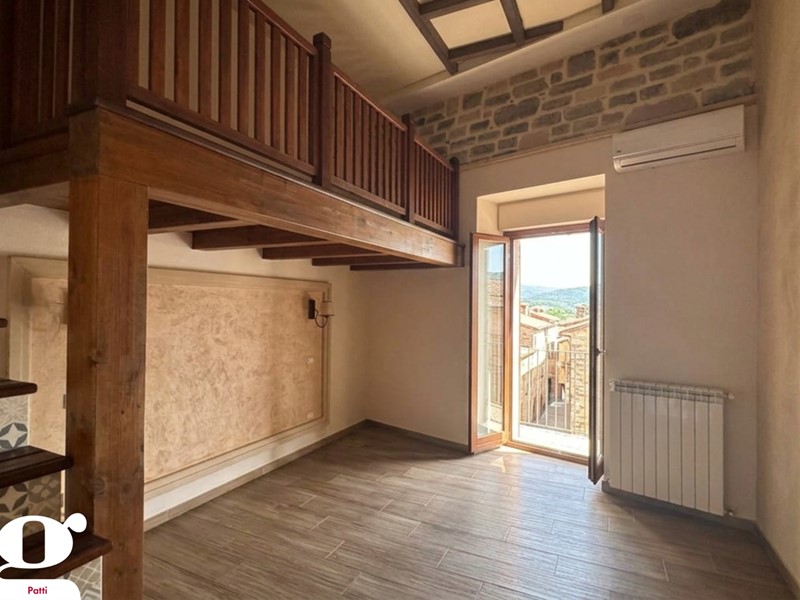 Appartamento in Affitto a Patti, 105'000&euro;, 70 m²