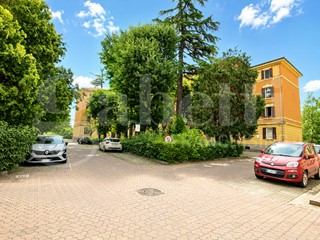 Trilocale in Vendita a Bologna, 169'000&euro;, 70 m², arredato