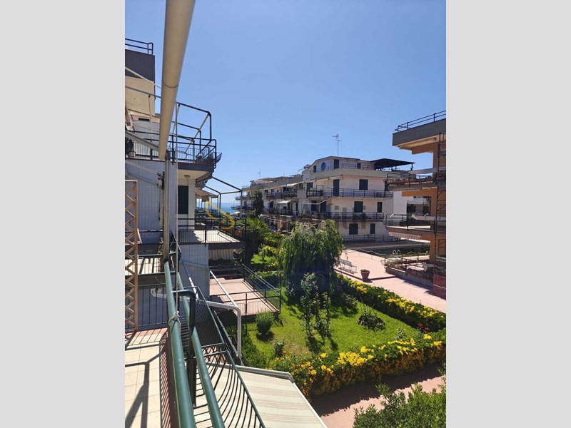 Trilocale in Affitto a Mascali, zona Fondachello, 1'500&euro;, 80 m²